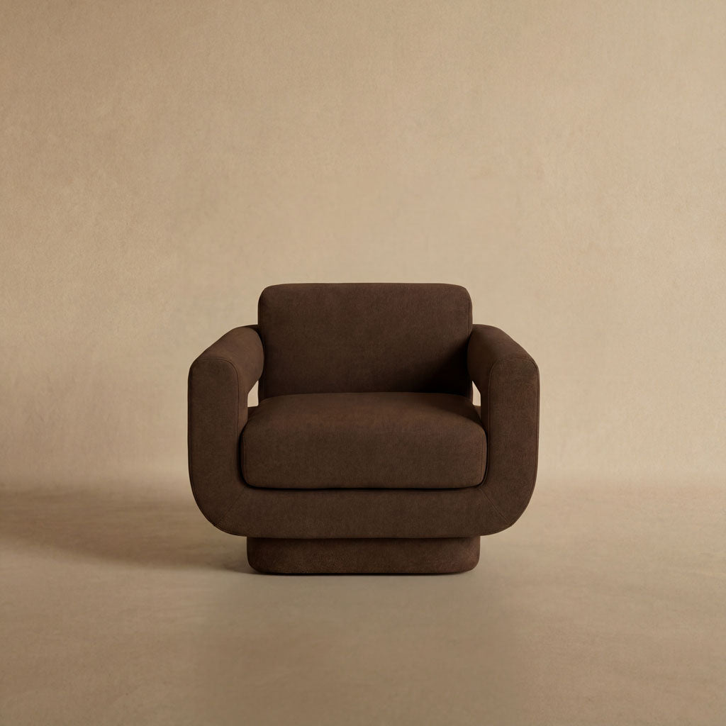 Vuoto Lounge Chair